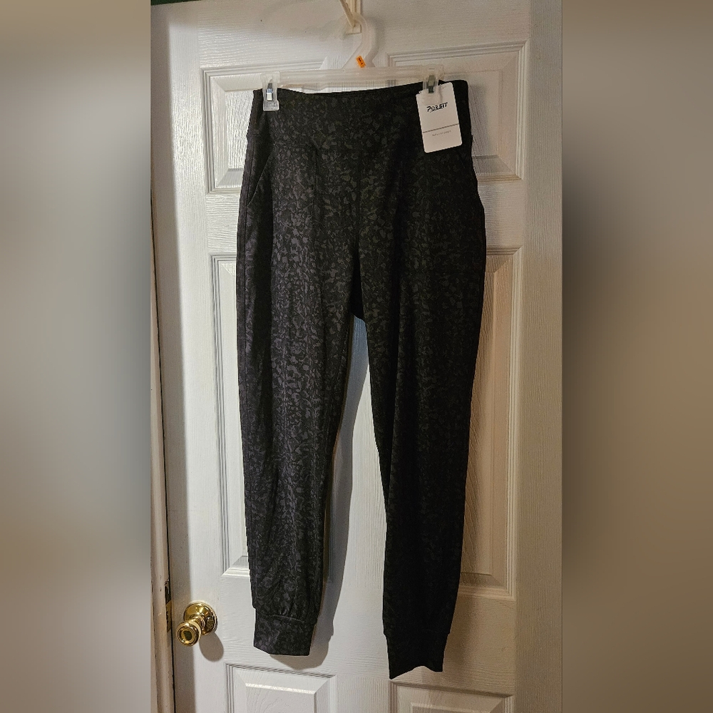 Dark Gray Patterned Leggings